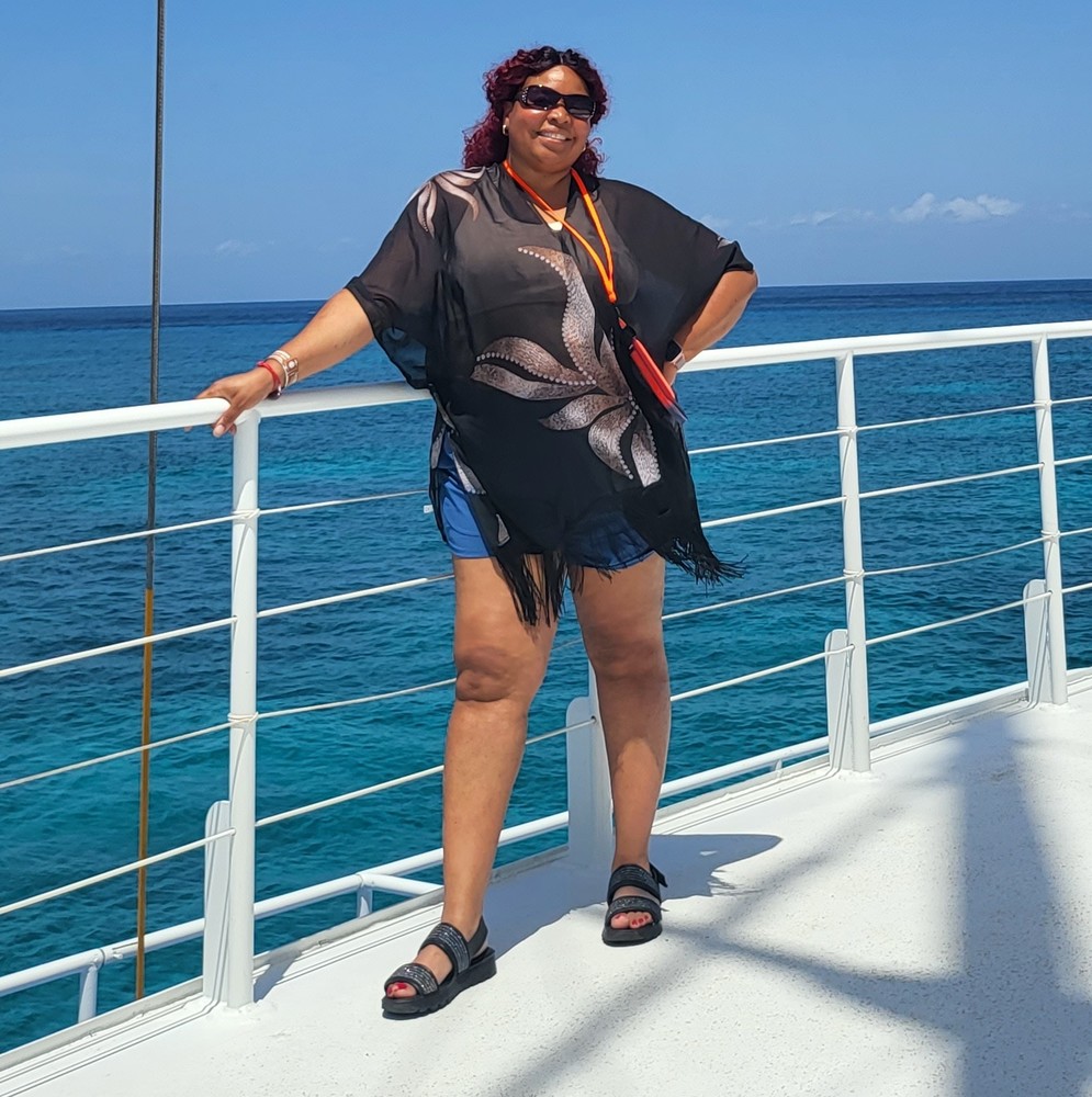 Meet your Posher, Ayana